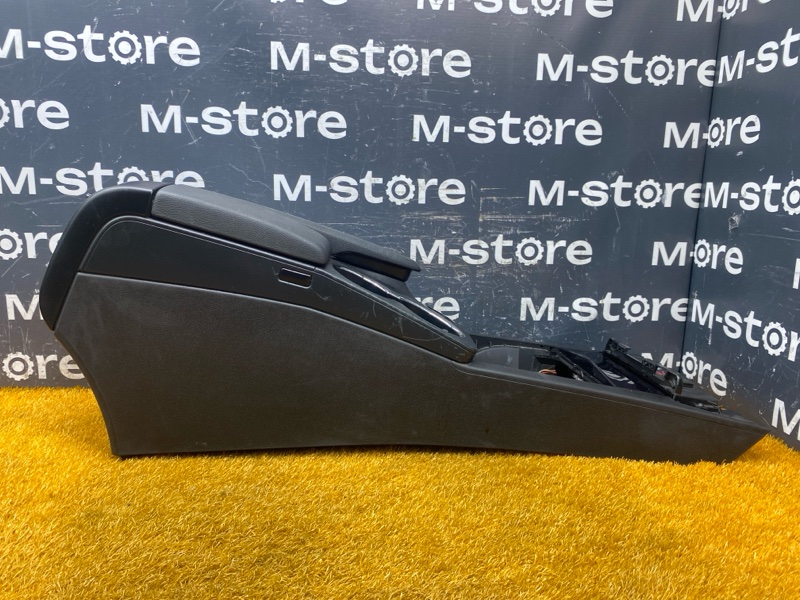 подлокотник, 13000 рублей, Красноярск