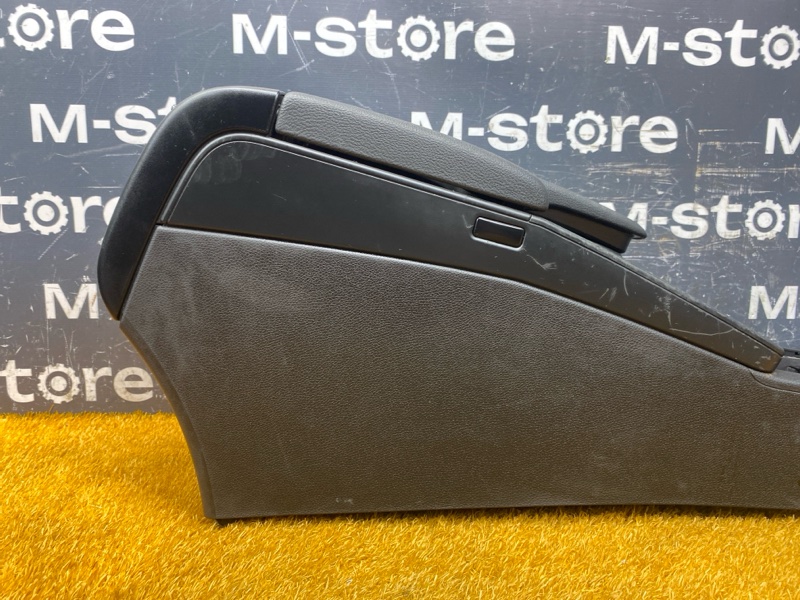 подлокотник, 13000 рублей, Красноярск