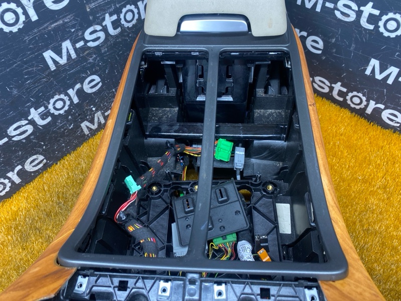 подлокотник, 7000 рублей, Красноярск