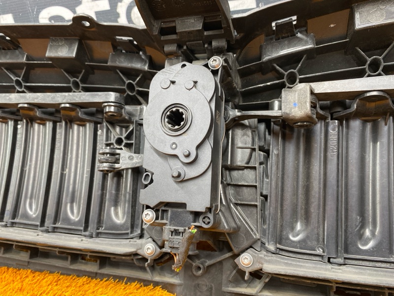 решетка радиатора, 18000 рублей, Красноярск