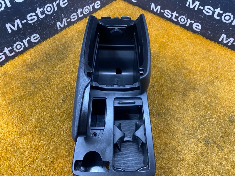 подлокотник, 1000 рублей, Красноярск