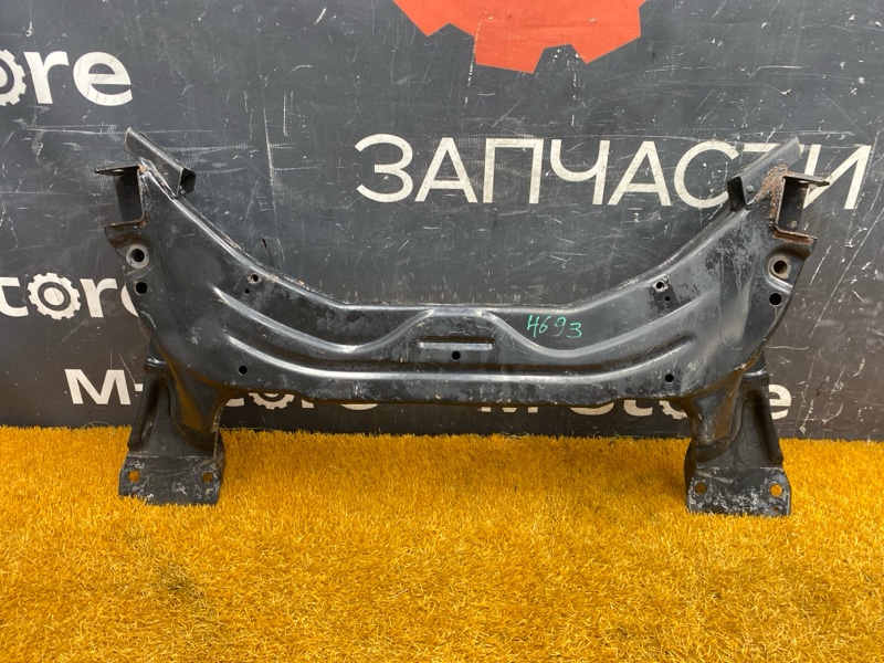 Балка поперечная (подрамник), 3500 рублей, Красноярск