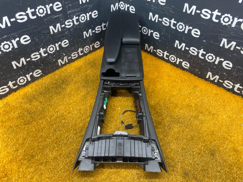 подлокотник, 3000 рублей, Красноярск