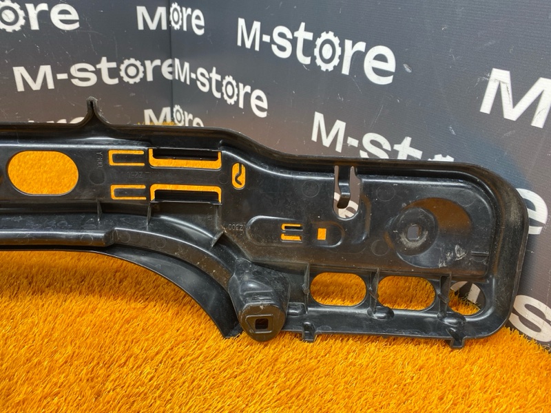 крепление бампера, 400 рублей, Красноярск