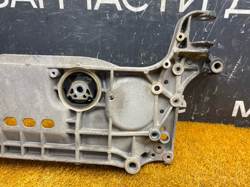 Балка поперечная (подрамник), 4000 рублей, Красноярск