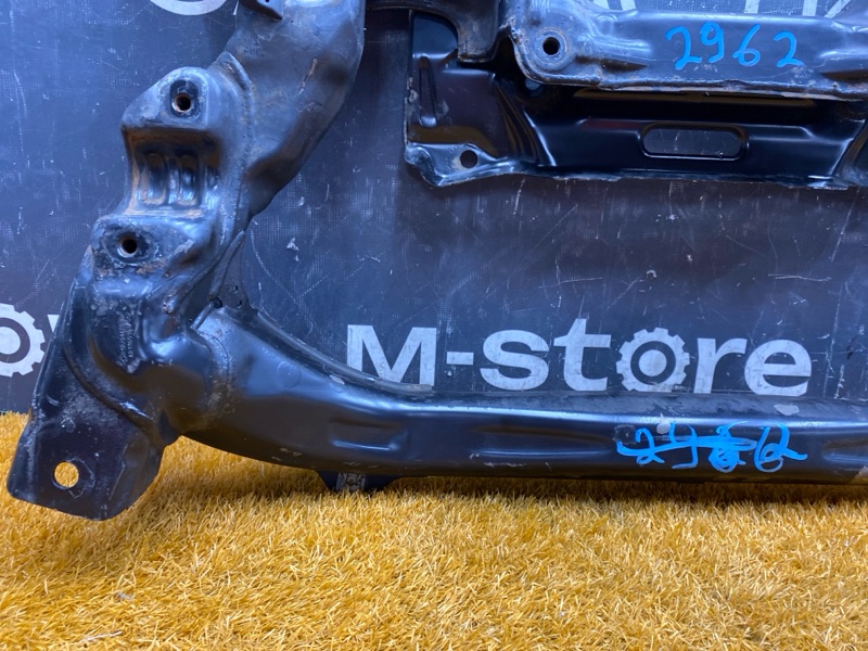 Балка поперечная (подрамник), 2000 рублей, Красноярск