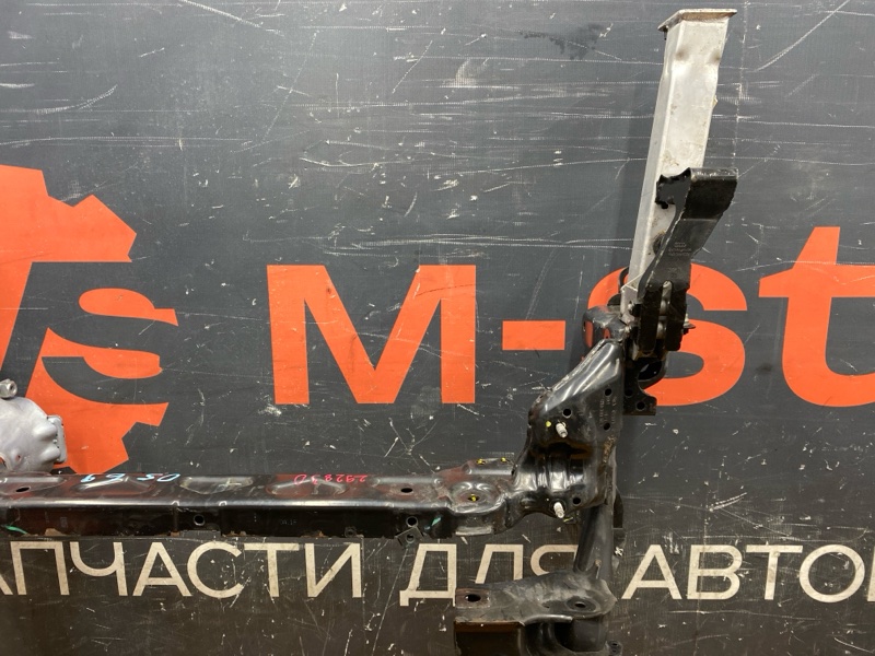 Балка поперечная (подрамник), 8500 рублей, Красноярск