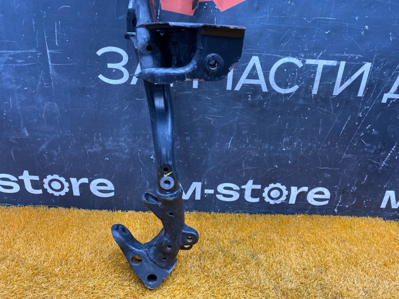 Балка поперечная (подрамник), 8500 рублей, Красноярск