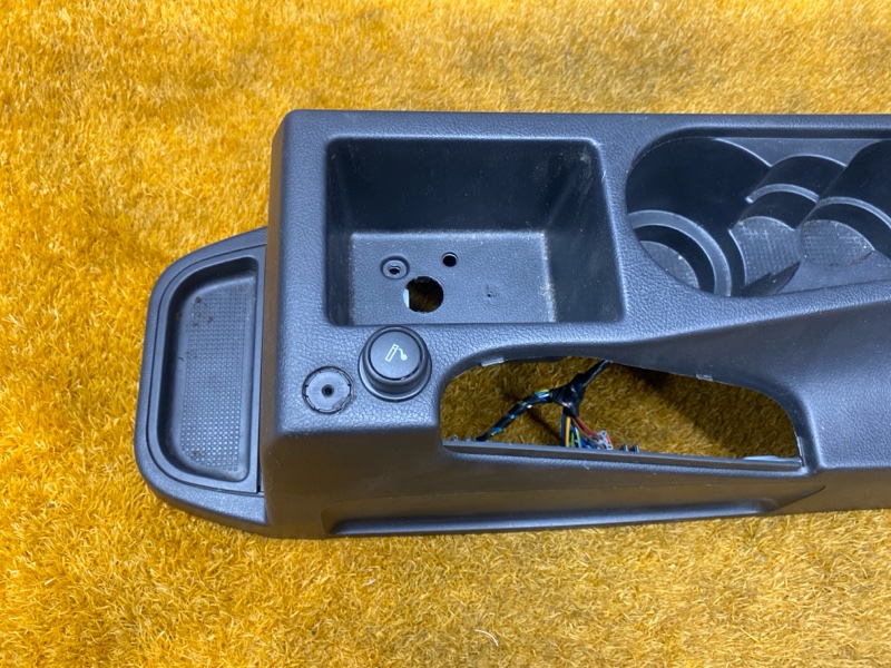 подлокотник, 2000 рублей, Красноярск