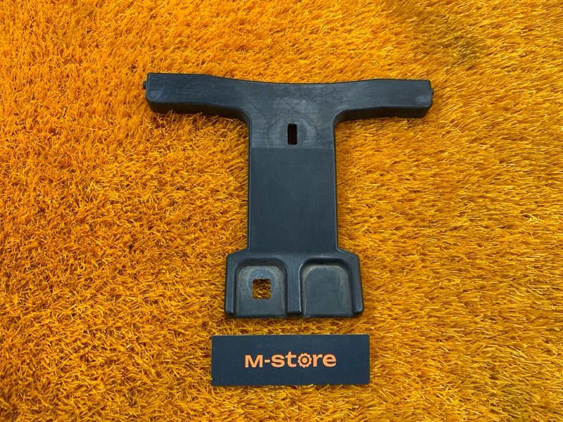 Кронштейн решетки радиатора, 700 рублей, Красноярск