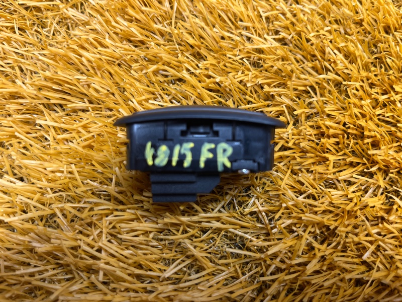 Кнопка открывания багажника, 500 рублей, Красноярск