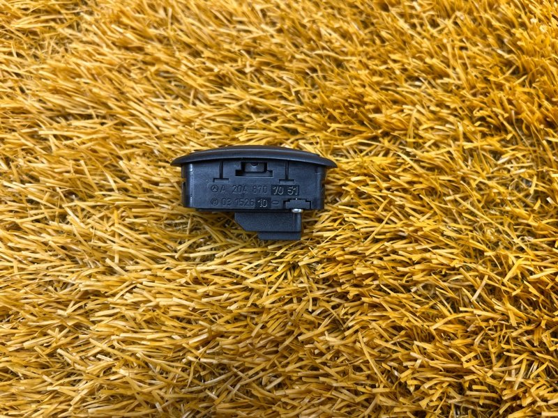 Кнопка открывания багажника, 500 рублей, Красноярск