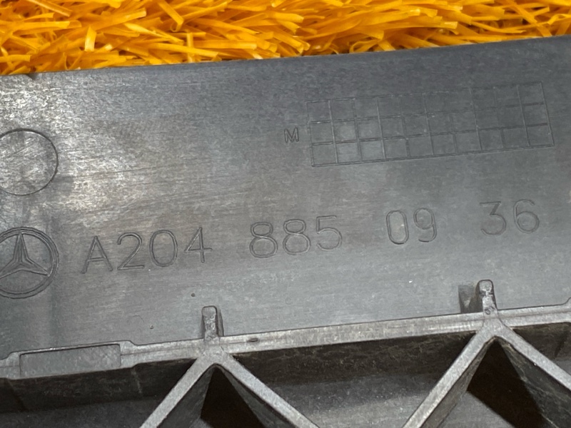 Кронштейн решетки радиатора, 2300 рублей, Красноярск