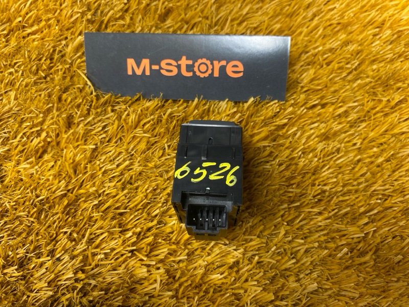 Кнопка подогрева сидений, 500 рублей, Красноярск