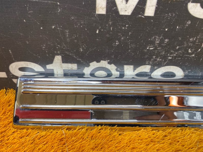 Накладка на порог салона, 350 рублей, Красноярск