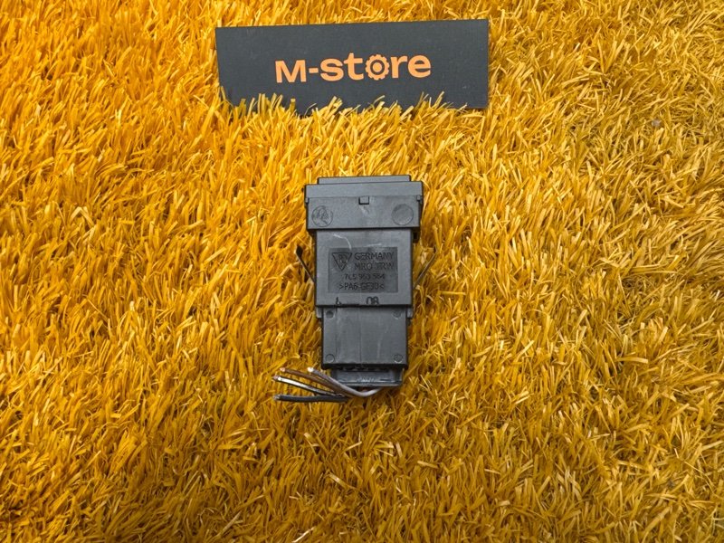 Кнопка подогрева сидений, 300 рублей, Красноярск