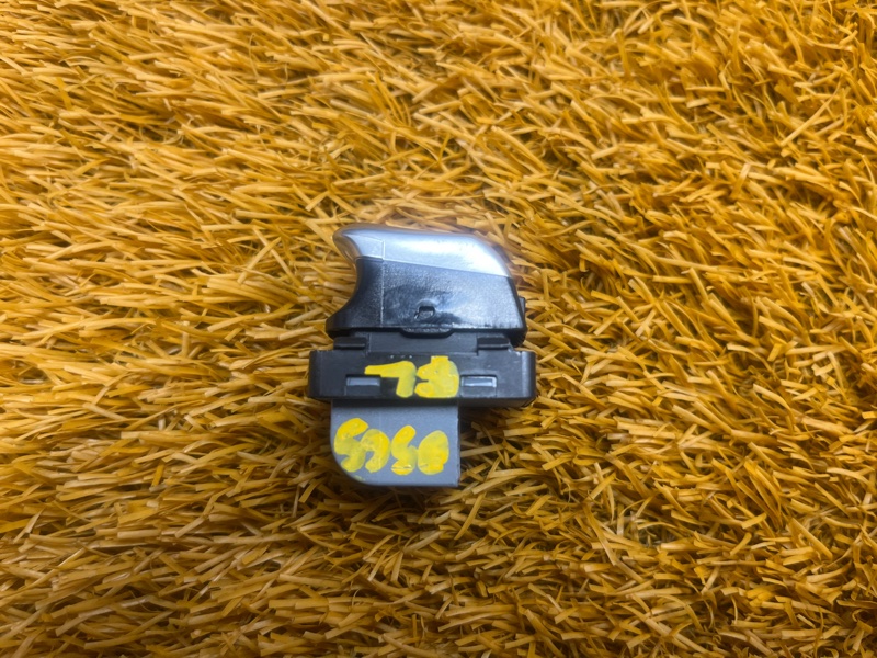 кнопка стеклоподъемника, 550 рублей, Красноярск