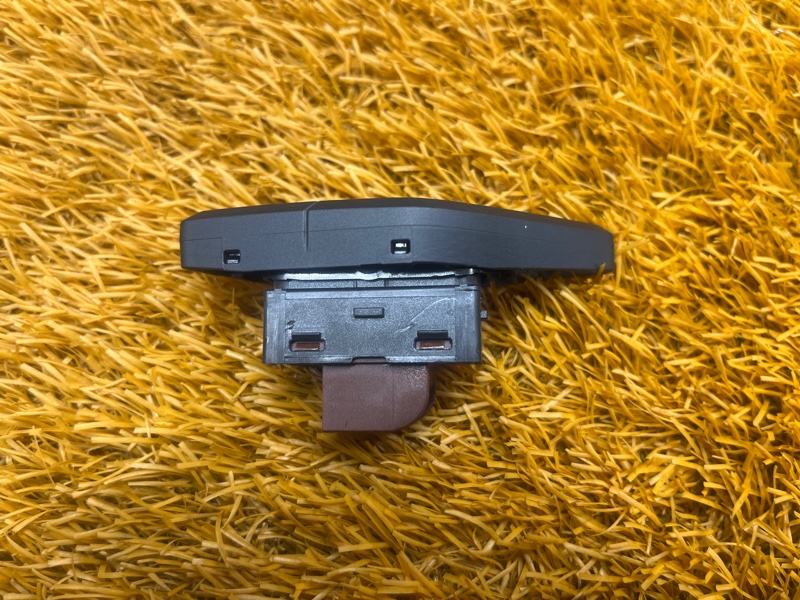 Кнопка центрального замка, 500 рублей, Красноярск