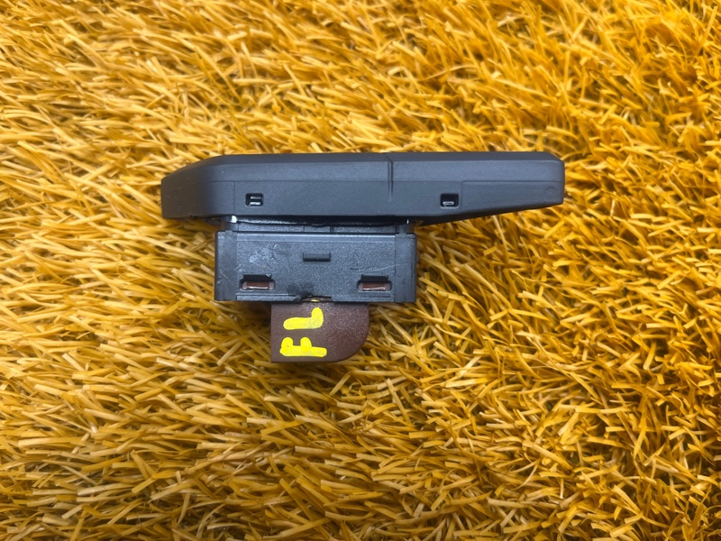 Кнопка центрального замка, 500 рублей, Красноярск