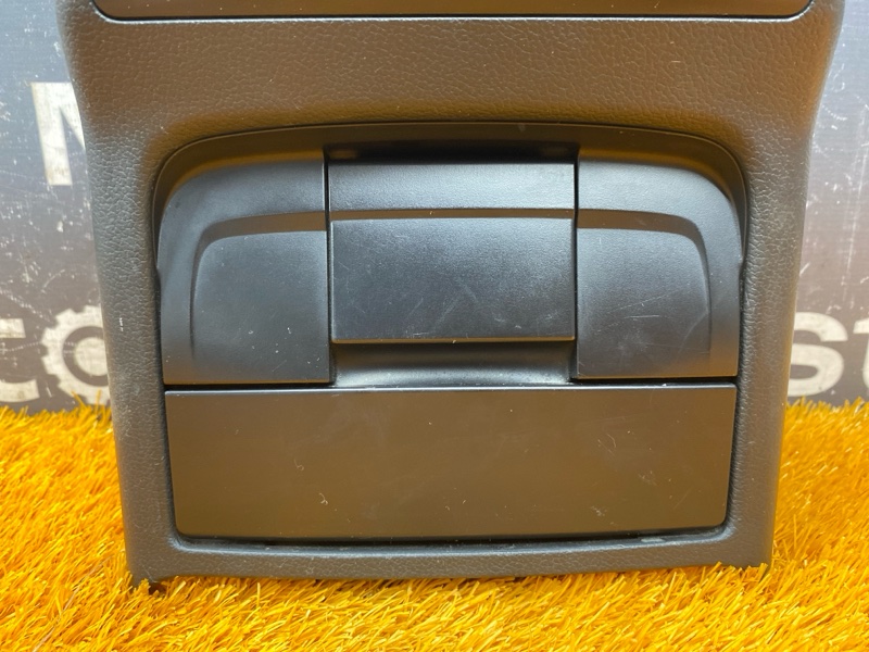 Накладка центральной консоли, 2000 рублей, Красноярск