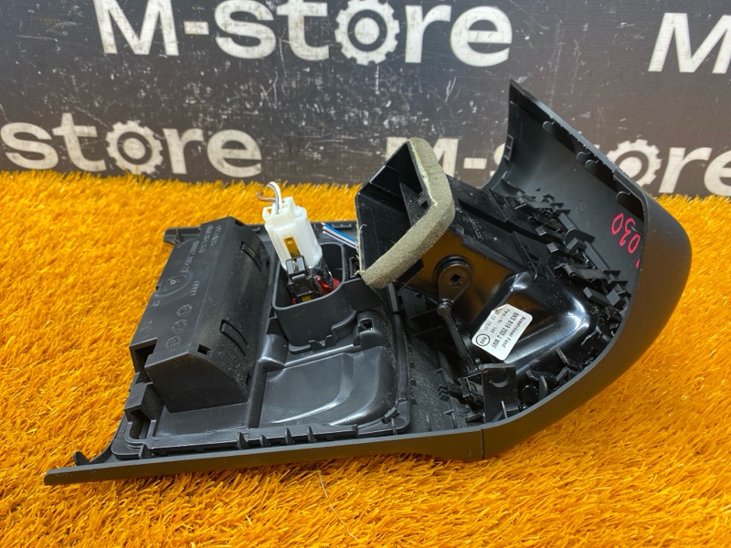 Накладка центральной консоли, 2000 рублей, Красноярск