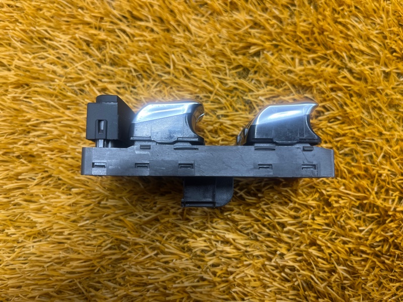 Блок управления стеклоподъемниками, 2500 рублей, Красноярск