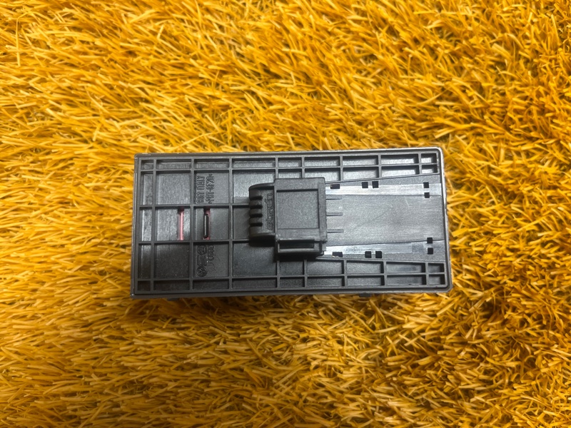 Блок управления стеклоподъемниками, 2500 рублей, Красноярск