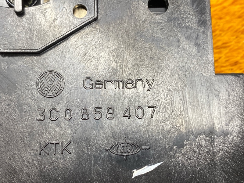 Бардачок в центральную консоль, 700 рублей, Красноярск