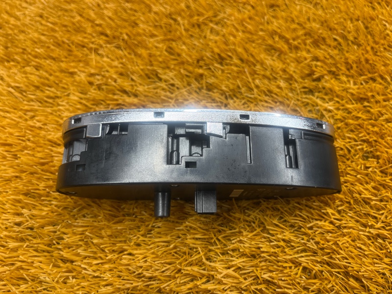 Блок управления стеклоподъемниками, 2000 рублей, Красноярск