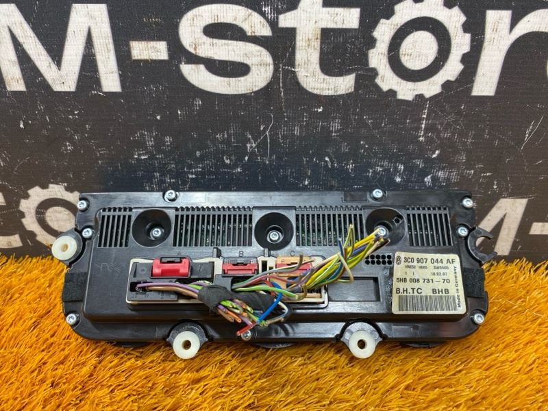 блок управления климат-контролем, 1000 рублей, Красноярск