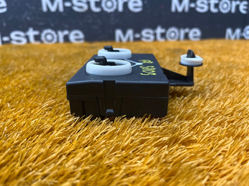 Блок управления дверью, 1000 рублей, Красноярск