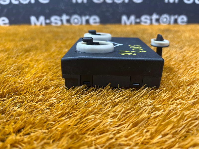 Блок управления дверью, 1000 рублей, Красноярск