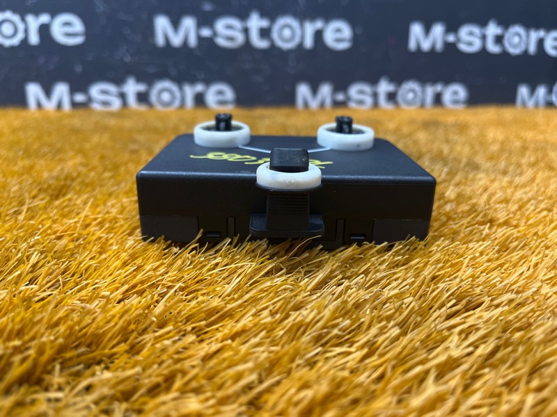 Блок управления дверью, 1000 рублей, Красноярск