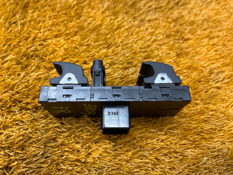 Блок управления стеклоподъемниками, 3000 рублей, Красноярск