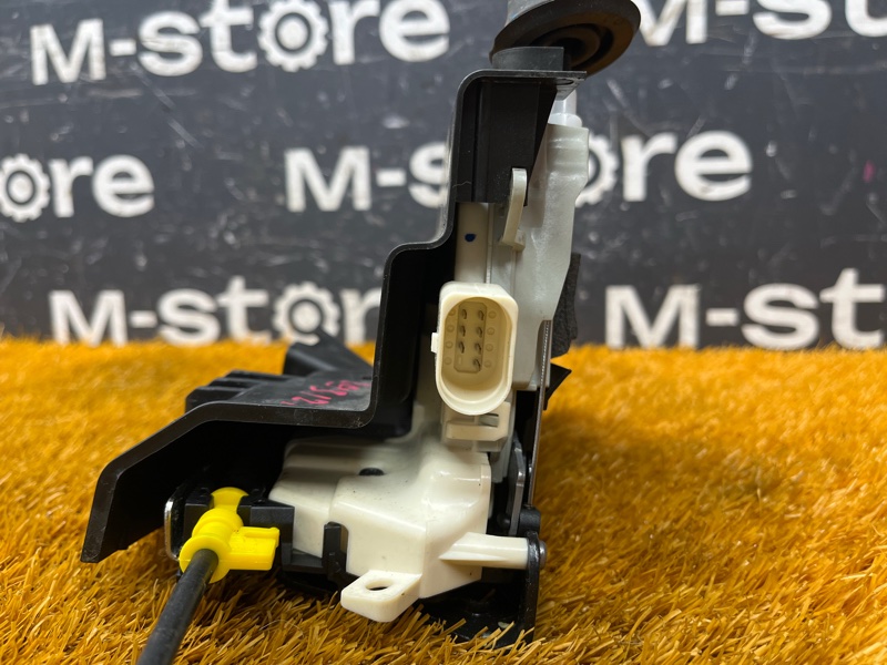 замок двери, 1000 рублей, Красноярск