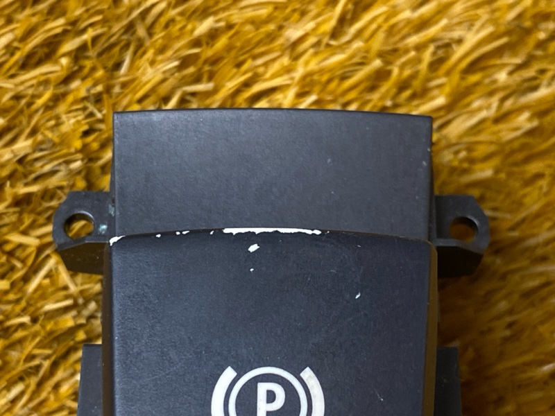 Кнопка стояночного тормоза, 300 рублей, Красноярск