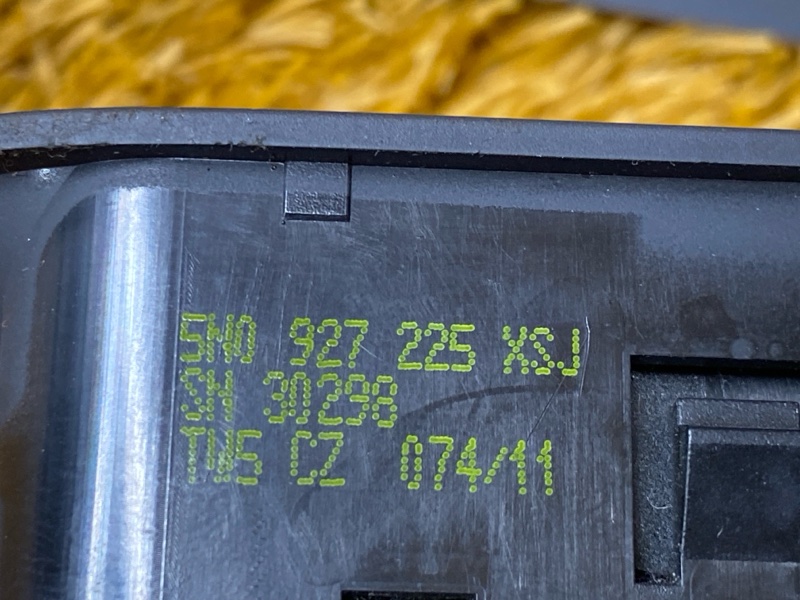 Кнопка стояночного тормоза, 1500 рублей, Красноярск