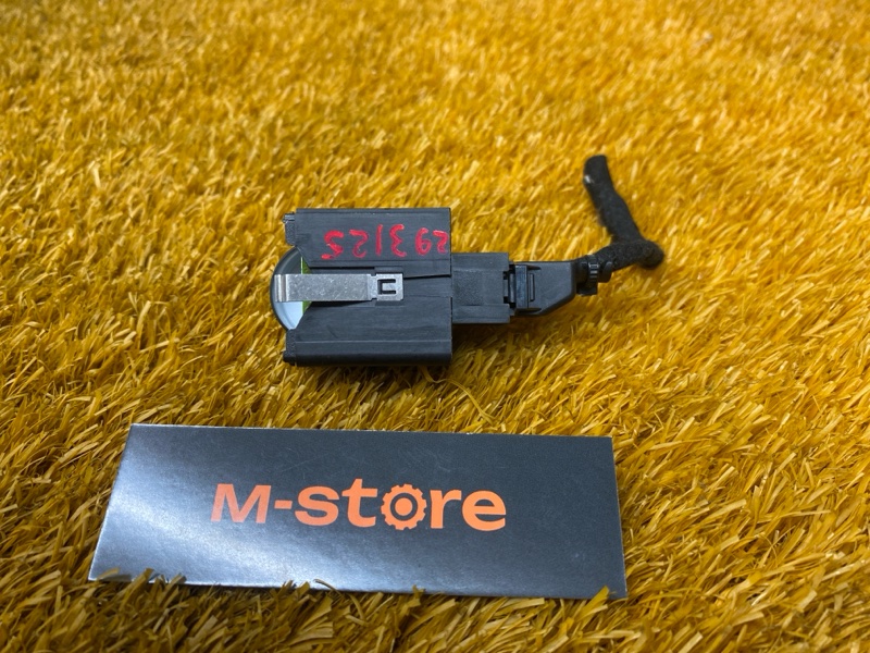 Кнопка освещения панели приборов, 400 рублей, Красноярск