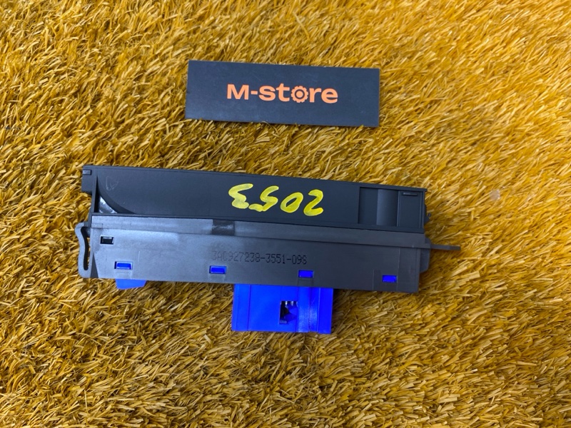 Кнопка стояночного тормоза, 900 рублей, Красноярск