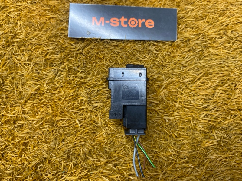 Кнопка подогрева сидений, 800 рублей, Красноярск