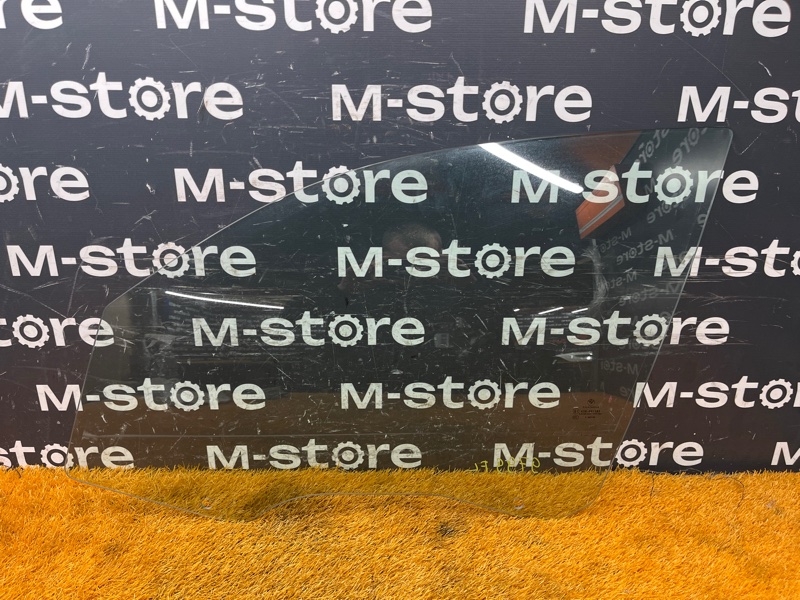 Стекло боковое, 900 рублей, Красноярск