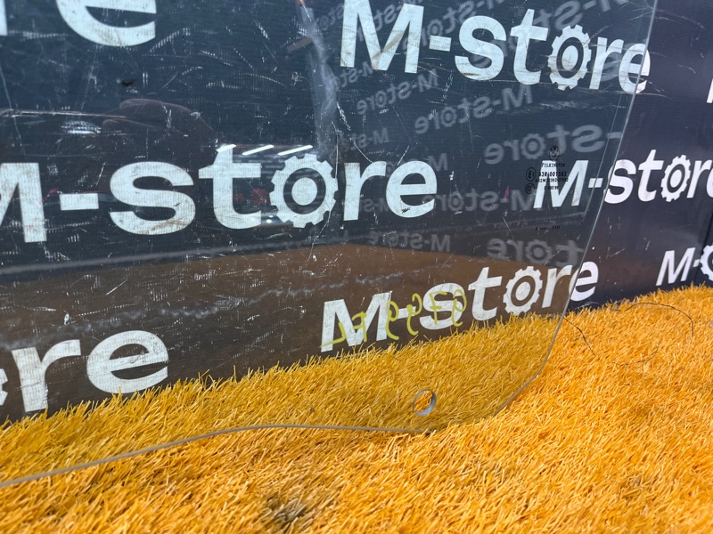 Стекло боковое, 900 рублей, Красноярск