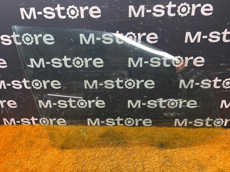 Стекло боковое, 1000 рублей, Красноярск