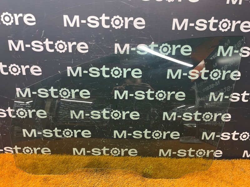 Стекло боковое, 2000 рублей, Красноярск