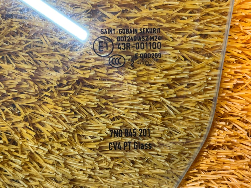 Стекло боковое, 2000 рублей, Красноярск