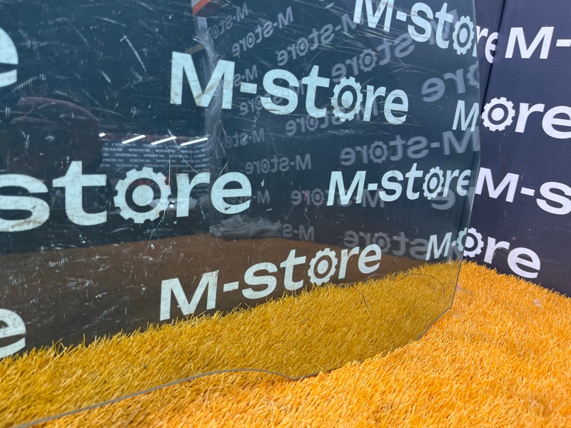 Стекло боковое, 2000 рублей, Красноярск