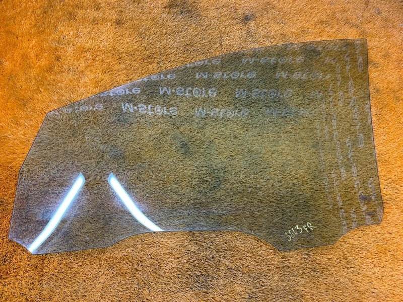 Стекло боковое, 2000 рублей, Красноярск