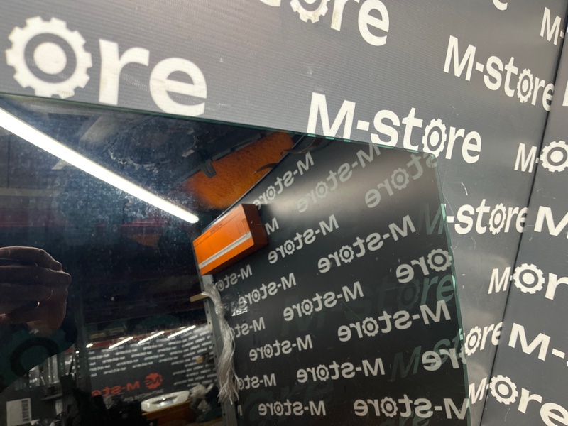 Стекло боковое, 1900 рублей, Красноярск