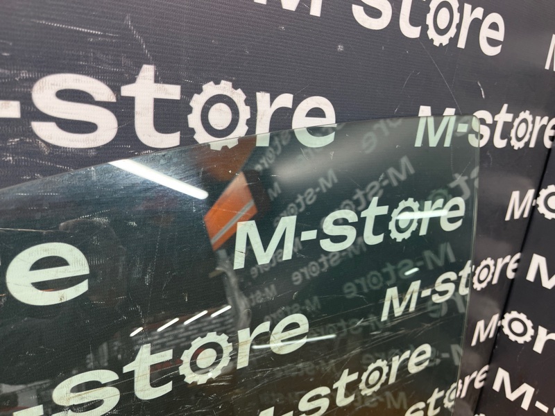 Стекло боковое, 7500 рублей, Красноярск