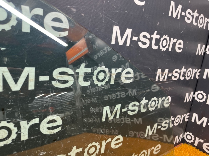 Стекло боковое, 7500 рублей, Красноярск